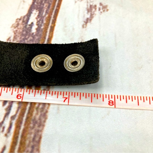 Suede Wrist Band J Initial Black & Red Vintage - Picture 5 of 9